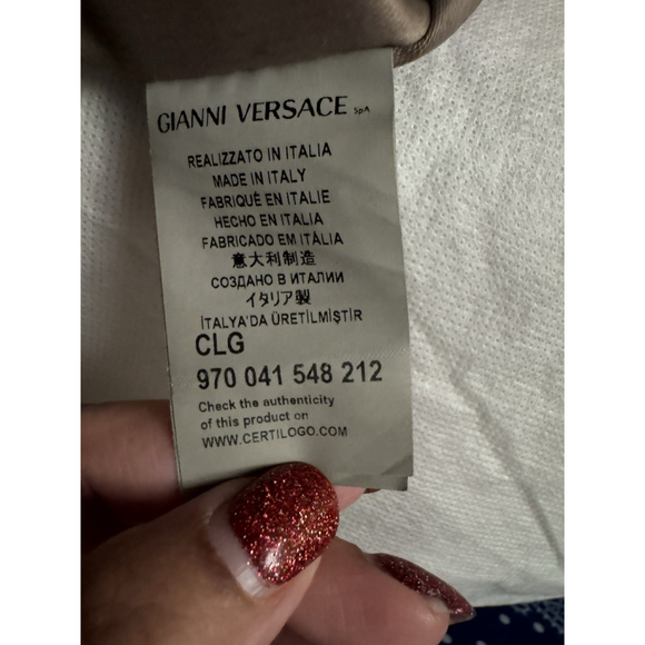 Gianni Versace Quilted Patent Leather Shoulder Bag - Picture 16 of 16